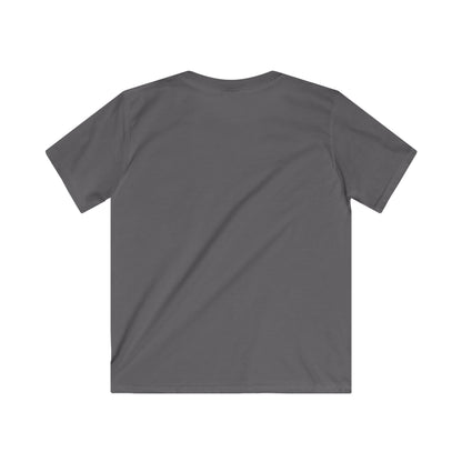 Kids Graphic Tee with Playful Leaf Design - Perfect for Autumn, Birthdays, and Casual Outings - Comfortable, Fun, Stylish, Gift Idea, [...]